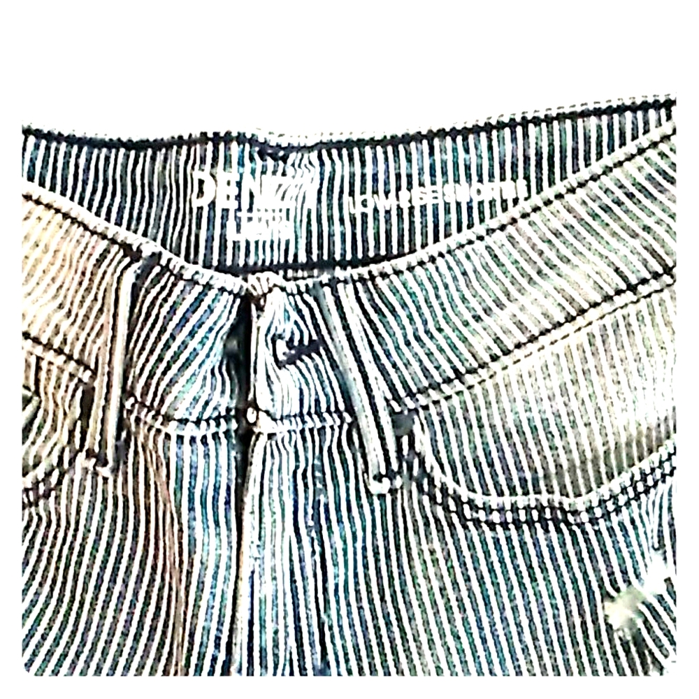 Levi's striped low rise shortie